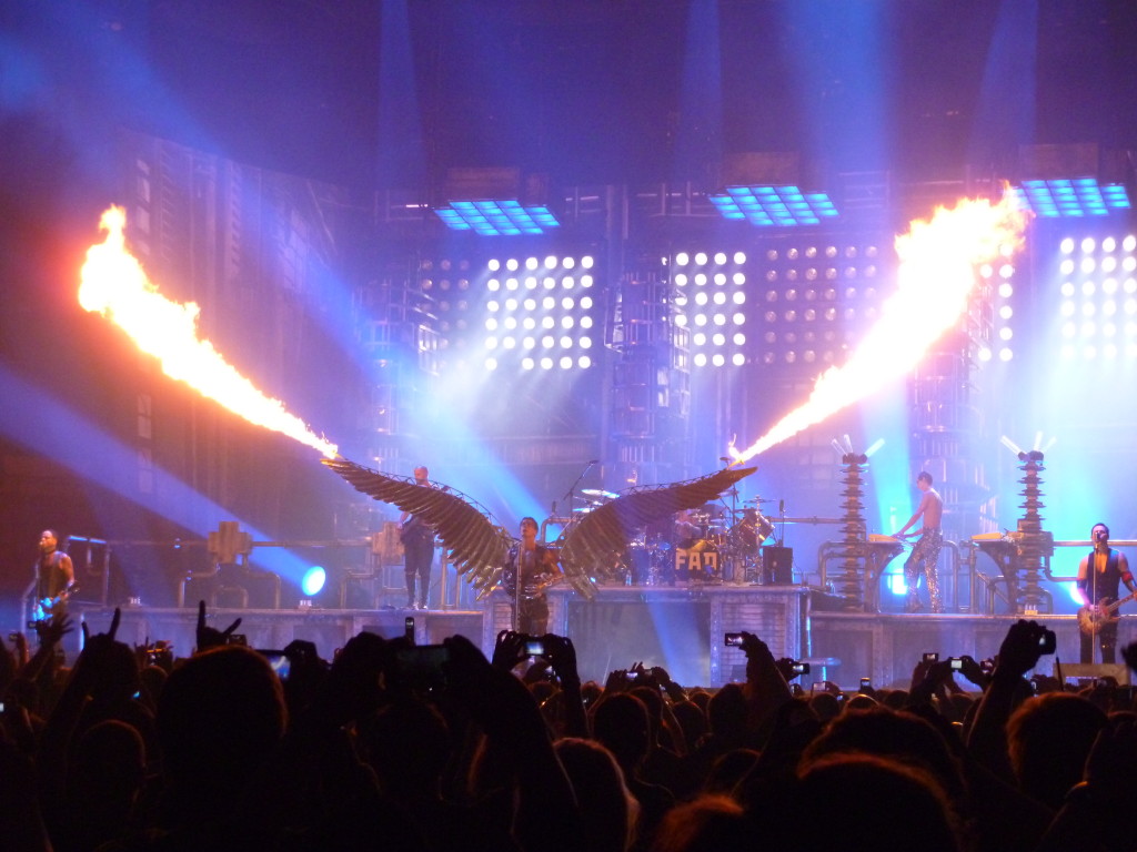 Rammstein_Live_at_Madison_Square_Garden